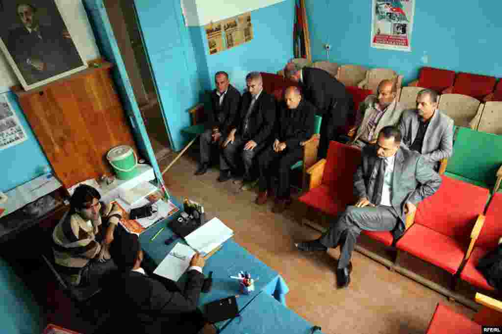 Bir seçki dairəsində #5