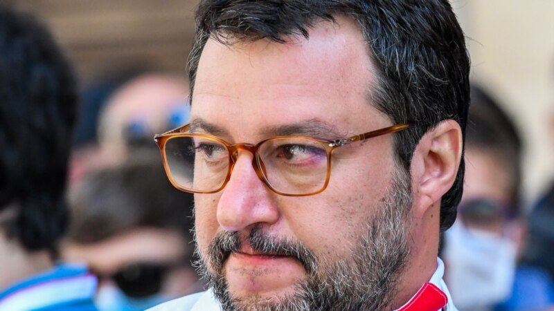 Salvini ide na suđenje zbog odluka o migrantima dok je bio ministar