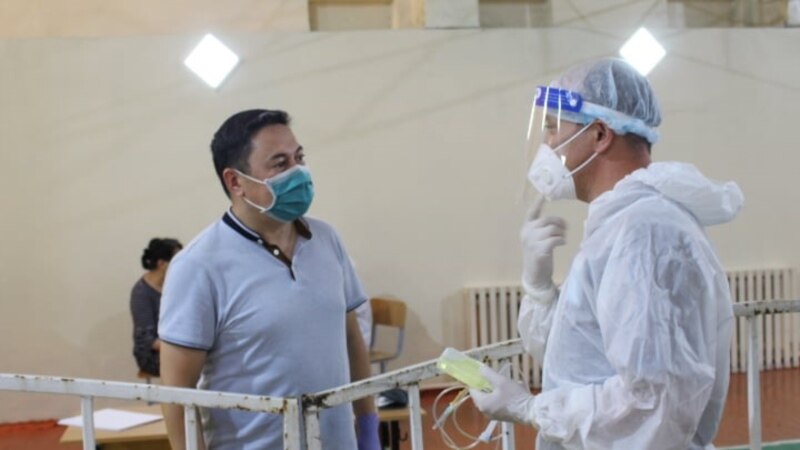 Кыргызстанда коронавирус жугузуп алган медкызматкерлер үч миңден ашты