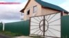 Казан во дворе и тундук на воротах: мигранты из Кыргызстана обживаются в Подмосковье
