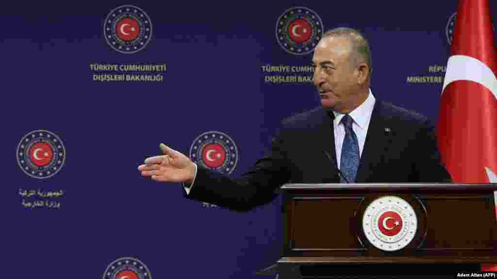 ТУРЦИЈА / ЕГИПЕТ - Турскиот министер за надворешни работи Мевлут Чавушоглу изјави дека Турција и Египет започнале со контакти на дипломатско ниво, пренесува Анадолија, потсетувајќи дека тоа се случува по повеќегодишна пауза по нарушувањето на односите во 2013 година.