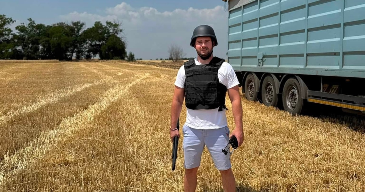 Russia Targets Ukrainian Harvest With Incendiary Bombs To Burn Crops