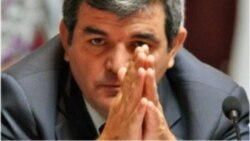 Fazil Mustafa: "Deputatlar heç nədən çəkinmirlər"