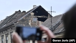 Képeken a horvátországi földrengés okozta kár
