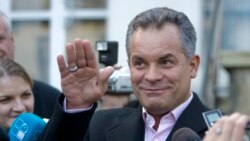 Tentația demiterii guvernului și „spectrul” lui Plahotniuc