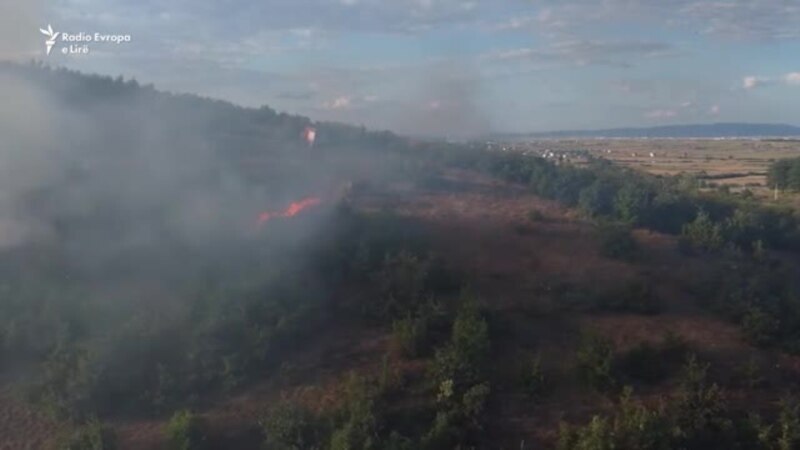 Zjarri shkrumbon malin në disa fshatra të Lipjanit