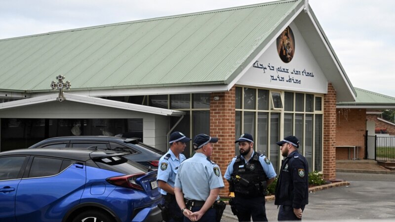 پلیس استرالیا حمله با چاقو در یک کلیسا را «اقدام تروریستی با انگیزه مذهبی» اعلام کرد
