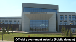 Астана маңындағы Қазақ ұлттық спорт министрлігі ғимараты.