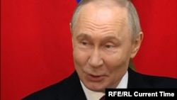 Путін виступає на на Раді законодавців при Федеральних зборах РФ у Санкт-Петербурзі. 28 квітня 2026 року