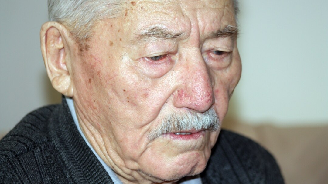 Юбка киген жапон әйелдерімен порно