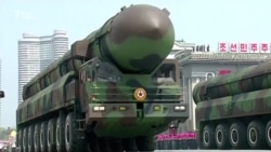 Північна Корея продемонструвала військову техніку (відео)