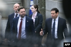 Вице-президент США Джей Ди Вэнс и Госсекратарь Марко Рубио после переговоров с министром иностранных дел Дании Ларсом Расмуссеном и министром иностранных дел Гренландии Вивиан Мотцфельд. 14 января, 2026