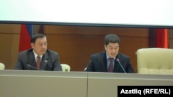 Татарстан фәннәр академиясе президенты Әхмәт Мазһаров (с) һәм Татарстан инвестиция-венчур фонды мөдире Айнур Әйделдинов