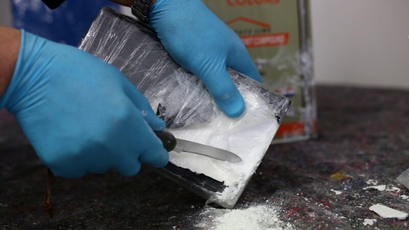 Zaplijenjeno 700 kilograma kokaina kod Kanarskih otoka, uhapšeni državljani Hrvatske i Srbije