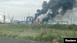 Омск. Украинанын дрон чабуулуна кабылган мунай ишканасы. 