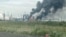В Татарстане, как сообщает Exilenova+, атаку подвергся нефтеперерабатывающий завод в Нижнекамске. Канал ASTRA пишет об атаке на ПАО «Нижнекамскнефтехим». Фото иллюстративное