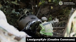 Поліцейські знешкодили небезпечні елементи бойових частин та підготували їх до безпечного транспортування, пізніше їх мають знищити на підривному майданчику 