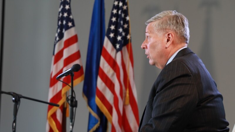 Ambasador SAD Kosnett čestitao Kurtiju na izboru za premijera Kosova