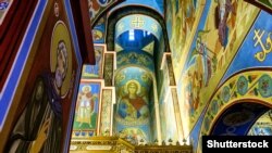 Интерьеры Михайловского Златоверхого монастыря в Киеве, принадлежащего ПЦУ