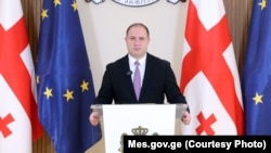 წარადგენენ კანონს, რომლითაც „გვინდა პროფესიული სწავლების გარკვეული პროგრამები, მისი კრედიტები აღიარებული იყოს და ჩაითვალოს უმაღლესის შესაბამის მიმართულებებში“, - თქვა მიქანაძემ