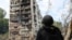 Наступствы аднаго з ранейшых расейскіх абстрэлаў у Запарожжы. Ілюстрацыйнае фота