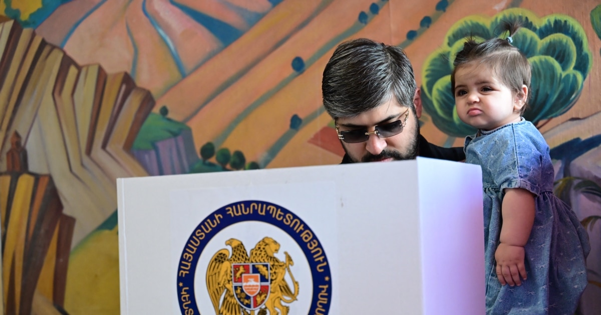 Armenians Vote With Nation’s Future Focus — East Or West — On The Line