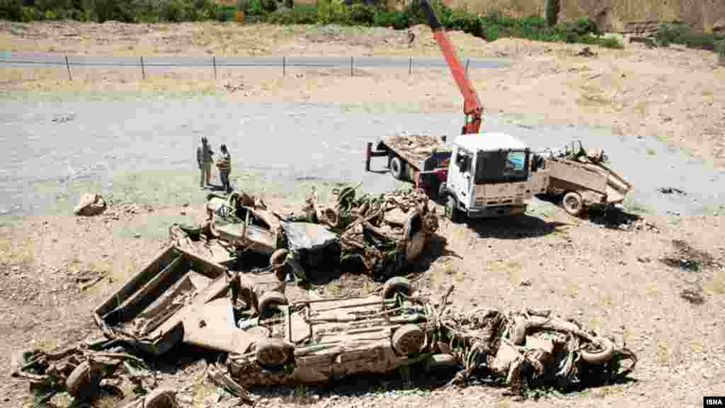 Albruz əyaləyi, Kərəc şəhəri yaxınlığı. 20 iyul 2015