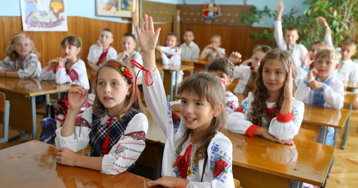 Ukrainian Language Bill Facing Barrage Of Criticism From Minorities, Foreign Capitals