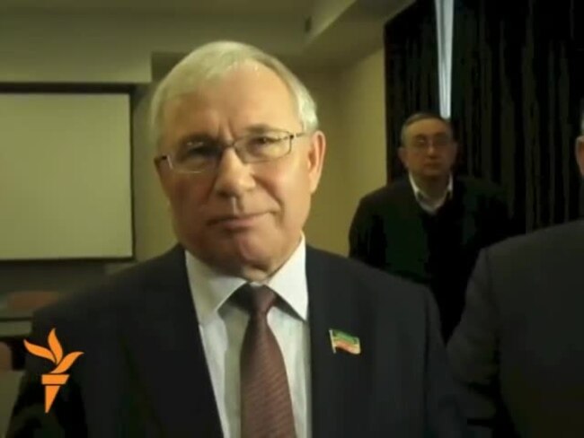 Разил Вәлиев: "Без Кырымга Мәскәү кушуы белән килмәдек"