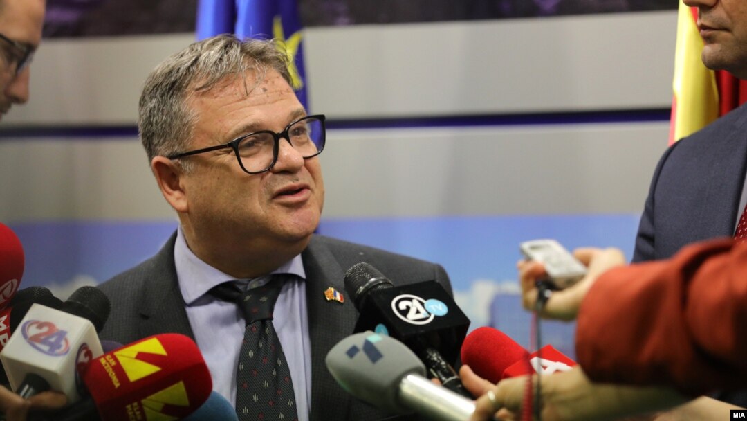 Крситијан Тимоние, амбасадор на Франција. 