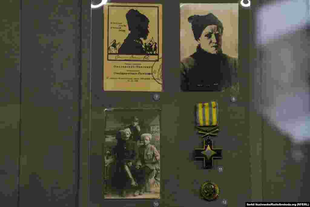Залізний хрест за Зимовий похід і бої 1920 року. Належав полковнику Олександру Вишнівському