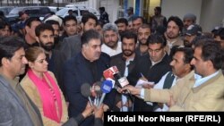 FILE: Nawab Sanaullah Zehri speaking to the media in Quetta, Balochistan