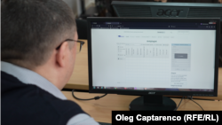 Imagine de arhivă (martie 2023) – Prezentarea programului antiplagiat utilizat de angajații Academiei de Studii Economice pentru verificarea tezelor de licență și masterat.