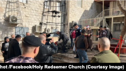 Спаленая калядная ялінка ў горадзе Джэнін, Палестынская аўтаномія