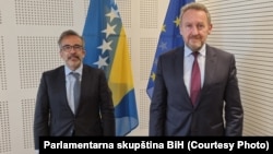Predsjedavajući Doma naroda Parlamentarne skupštine BiH Bakir Izetbegović sa izvjestiocem Evropskog parlamenta Paulom Rangelom