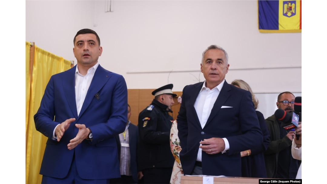George Simion a fost însoțit la urne de soția sa, dar și de Călin Georgescu.