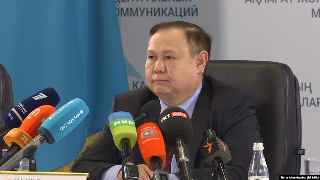 Жолугушууга Казакстандан Тышкы иштер министрлигинин консулдук кызмат департаментинин директору Ардак Мадиев барган.