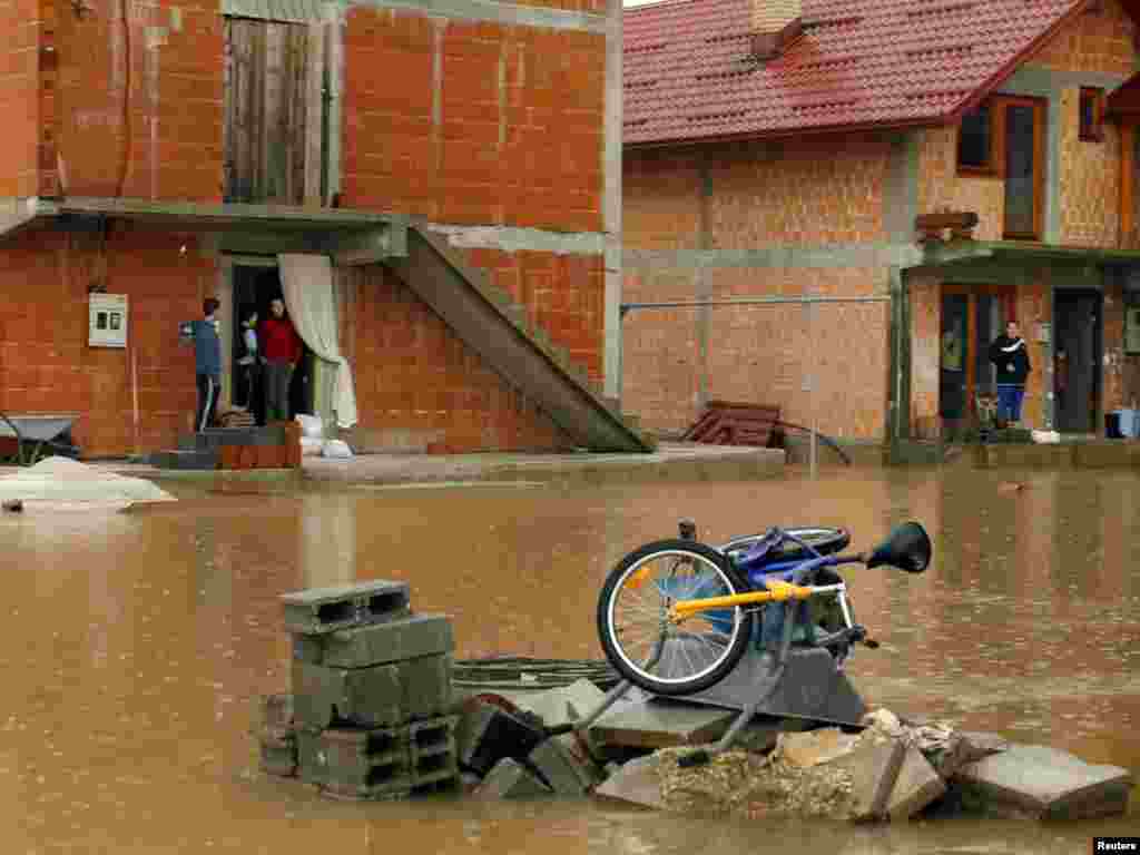 Sarajevsko prigradsko naselje Osjek, 02.12.2010. Foto: Reuters 