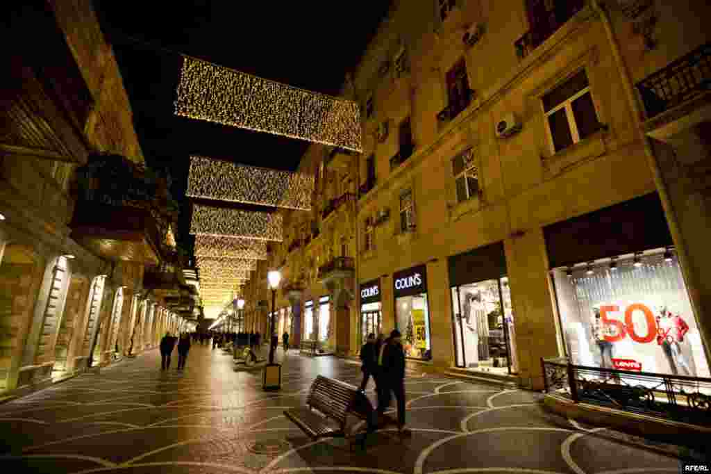 Yeni il üçün bəzənmiş Bakıdan fotolar #18