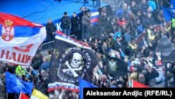 Мітынг прыхільнікаў сэрбскай радыкальнай партыі ў Бялградзе 15 лістапада, на якім выступіў Ваіслаў Шэшаль