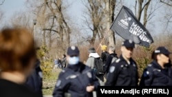 Protest ekoloških aktivista ispred Palate Srbija