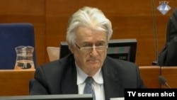 Radovan Karadžić u sudnici Haškog tribunala