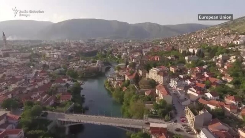 Mostar: Milioni u kanalizaciji
