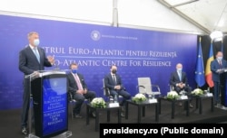 Președintele Klaus Iohannis va participa, în 14 iunie, la Reuniunea liderilor NATO care va analiza așa-numita „reziliență" a Alianței și perspectivele acesteia.