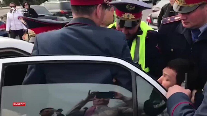 Полиция: Талабымды тыңдамасаң, заңға сай күш қолданамын