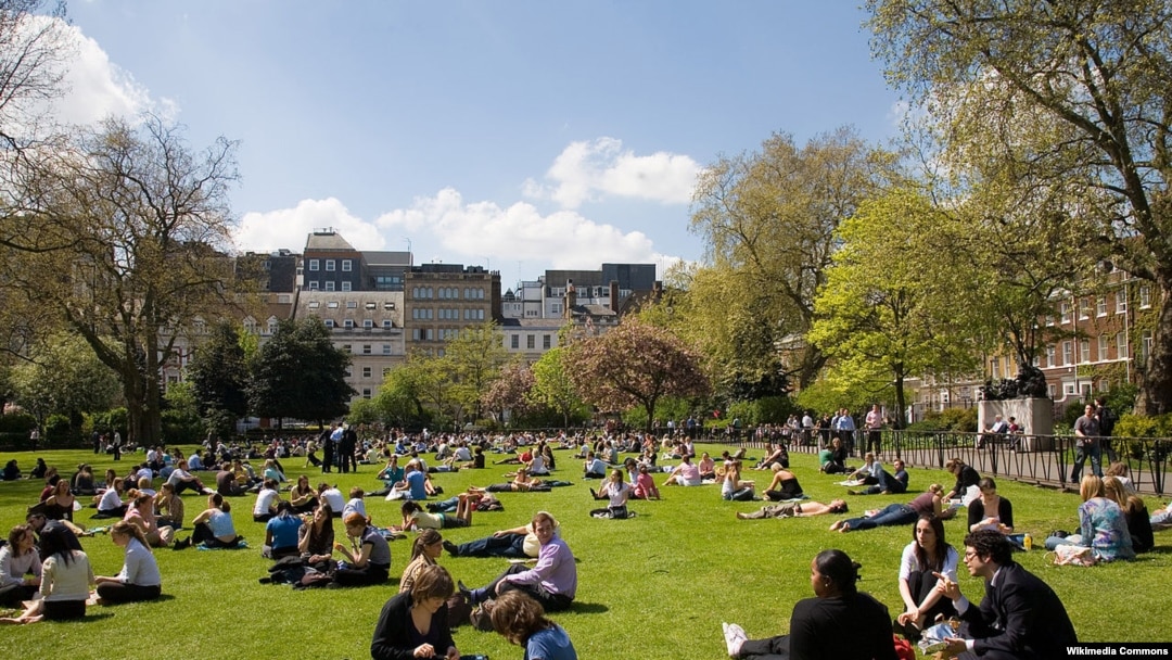 Din cauza Brexit, programul european Erasmus și alte mecanisme financiare dedicate studenților vor înceta. Taxele universitare vor crește