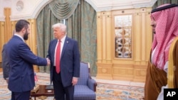 ملاقات دونالد ترامپ و احمد الشرع در عربستان، خرداد ۱۴۰۴