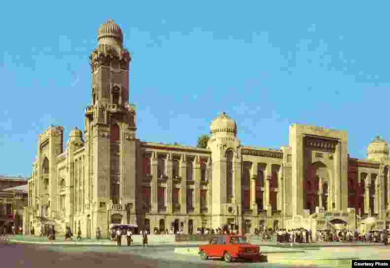 Dəmir yolu Vağzalının ətrafı