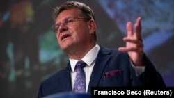  Zëvendës-presidenti i Komisionit Evropian, Marosh Shefçoviç.