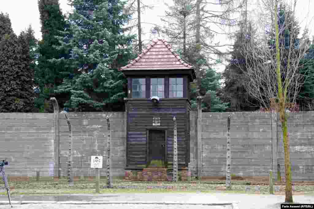 Освенцим/Аушвиц-Биркенау концлагерінің қазіргі кездегі көрінісі.